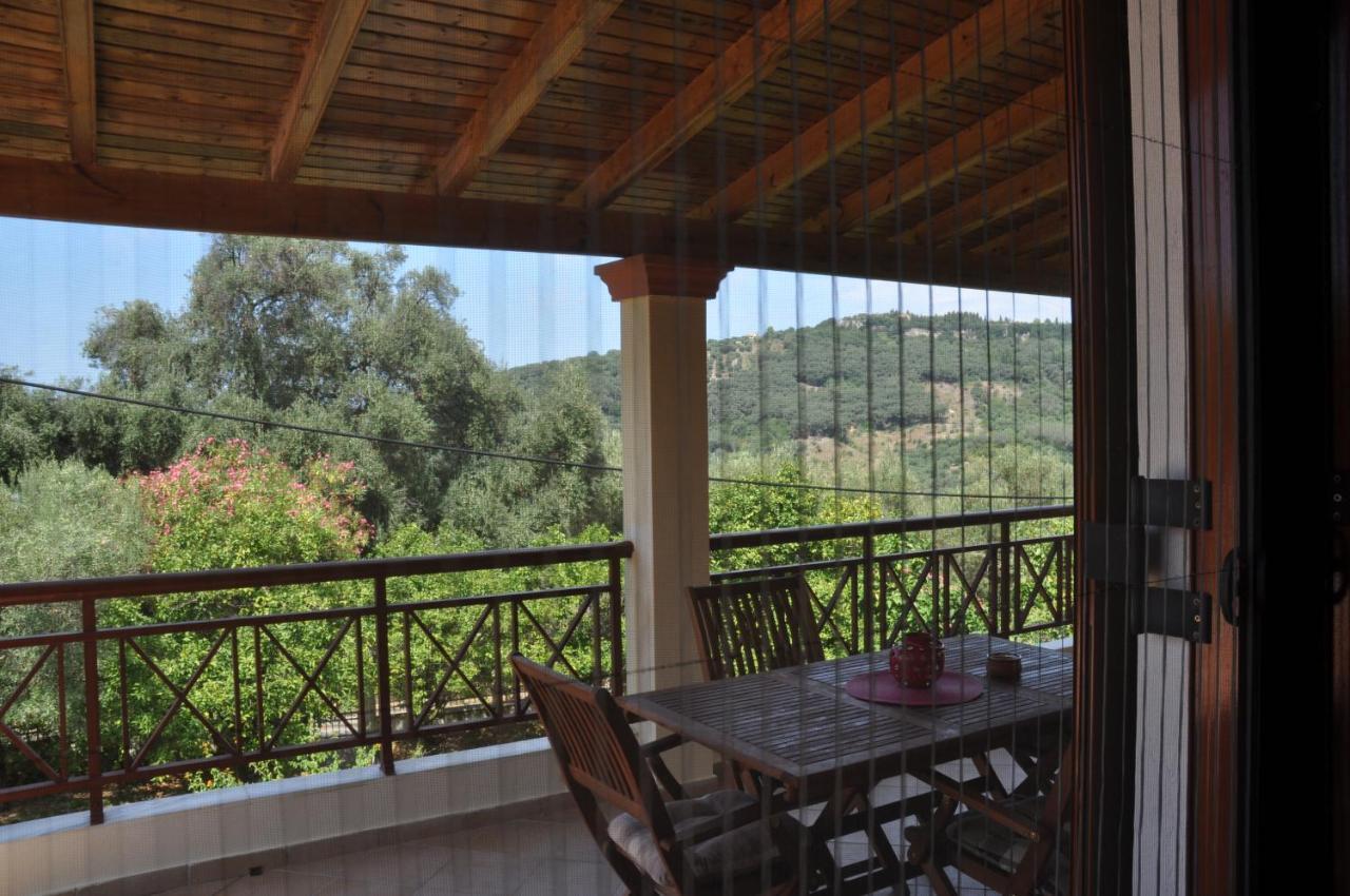 Areti'S Apartment Agios Georgios Pagon Exterior foto